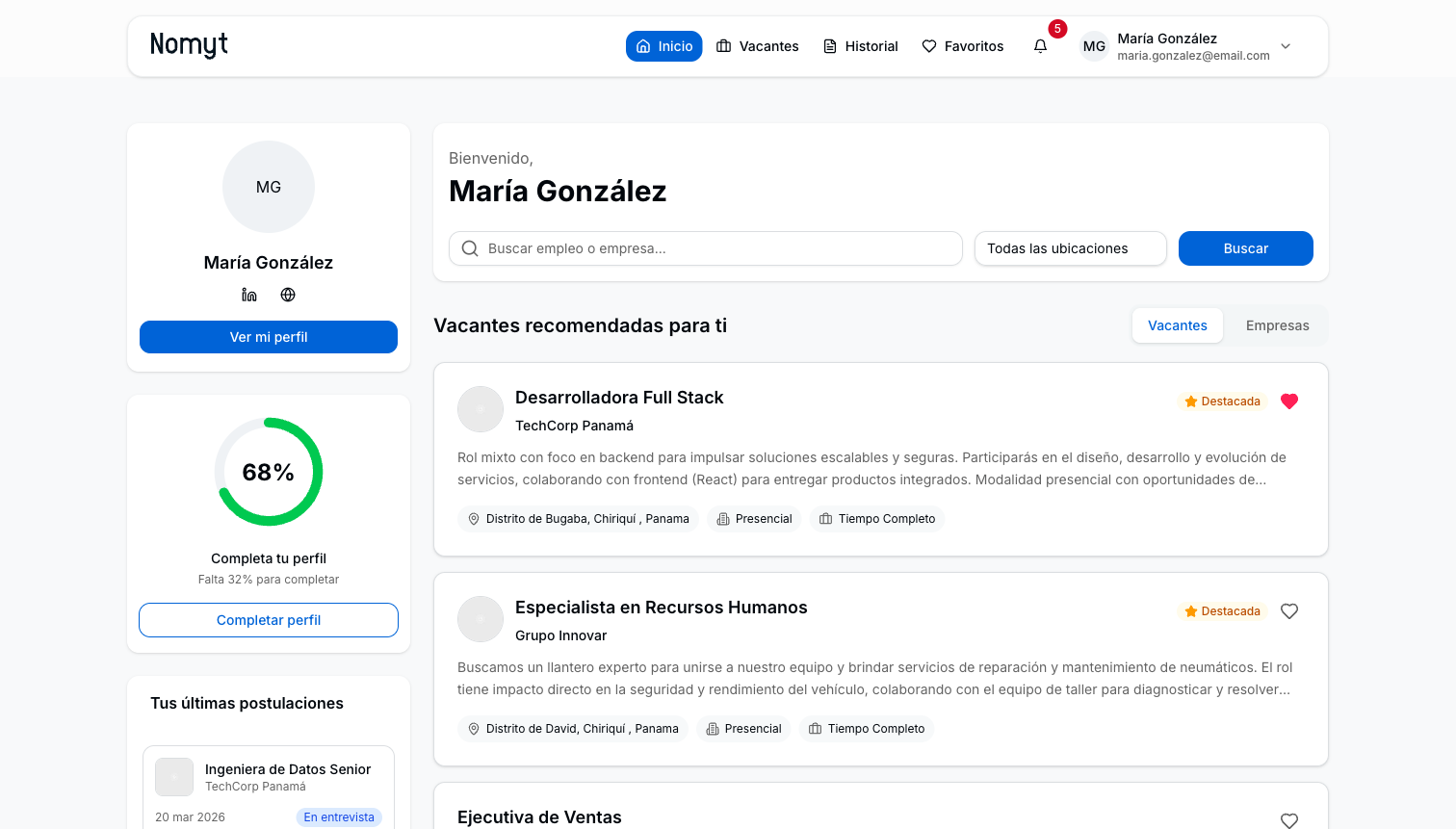 Dashboard con barra de navegación superior